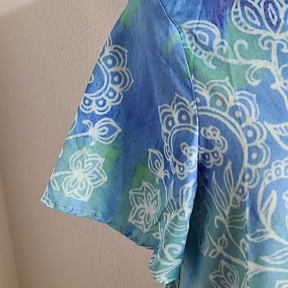 Noracora Pullover Top, Shades of Blue/White, Zipper Neckline, Size Medium, NWY - Picture 2 of 7